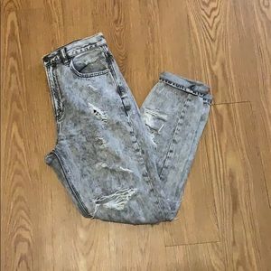 AE boyfriend ripped jeans